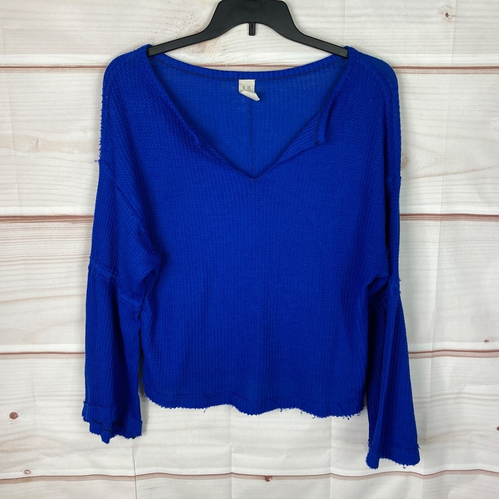 We The Free Top Womens Small Dahlia Waffle Knit Blue V-Neck Bell Sleeve Solid